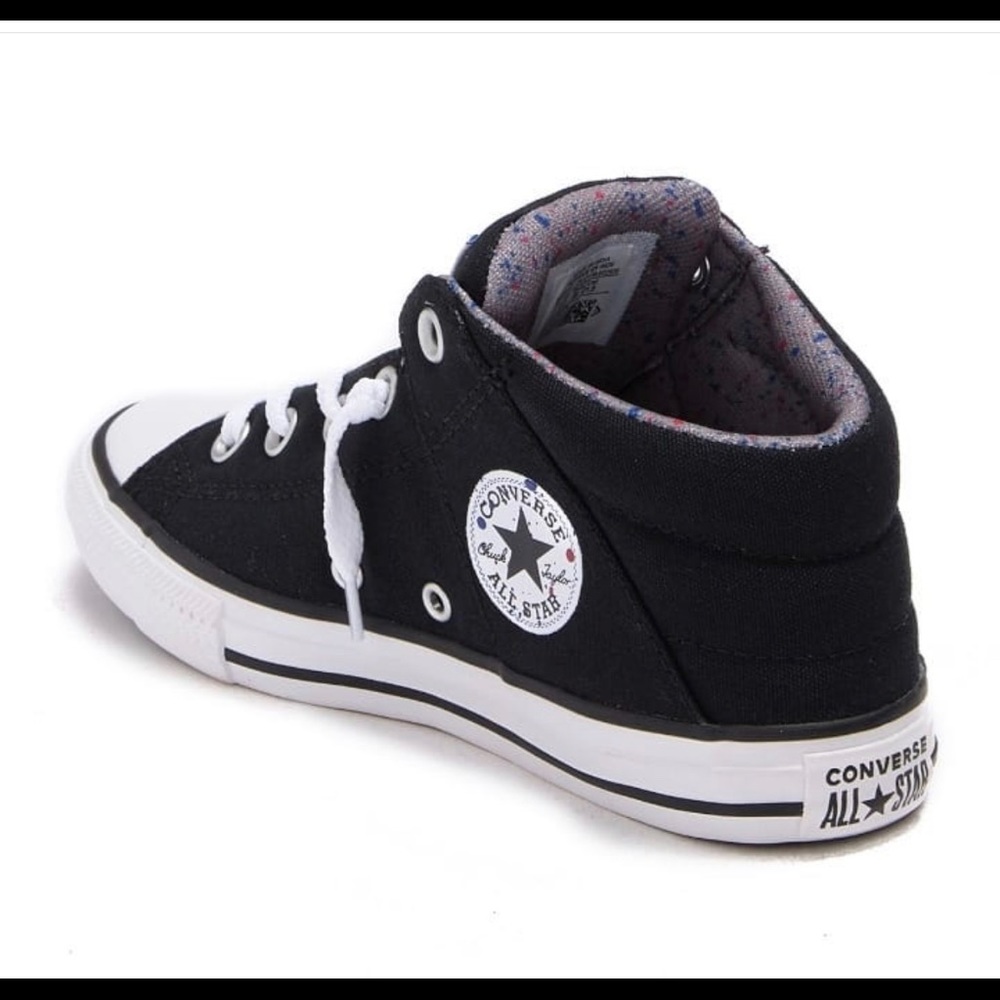 Converse - Picture 6 of 6
